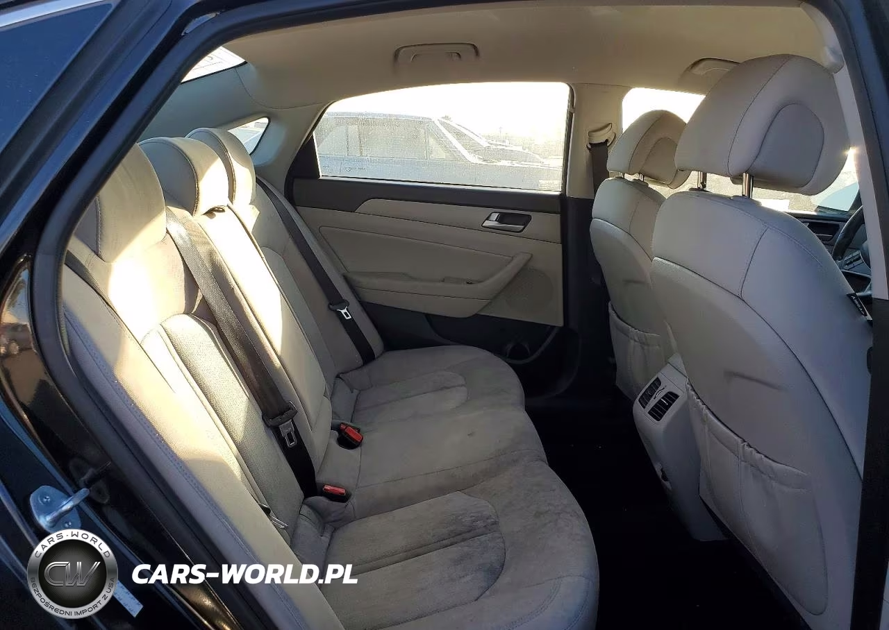 2016 Hyundai Sonata Plug-In Hybrid VIN:KMHE14L2XGA021235 - 10