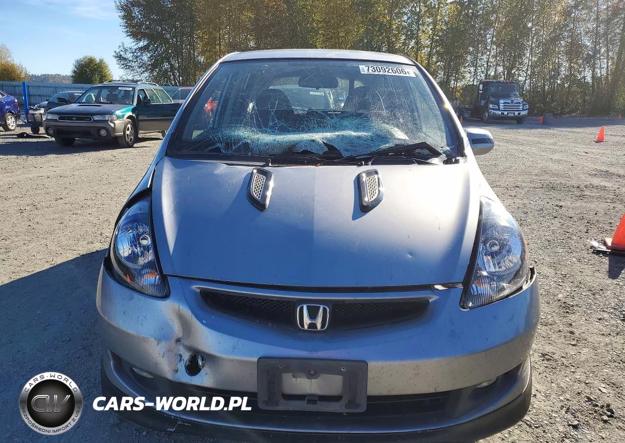 2008 Honda Fit Sport VIN:JHMGD386X8S034605 - 5