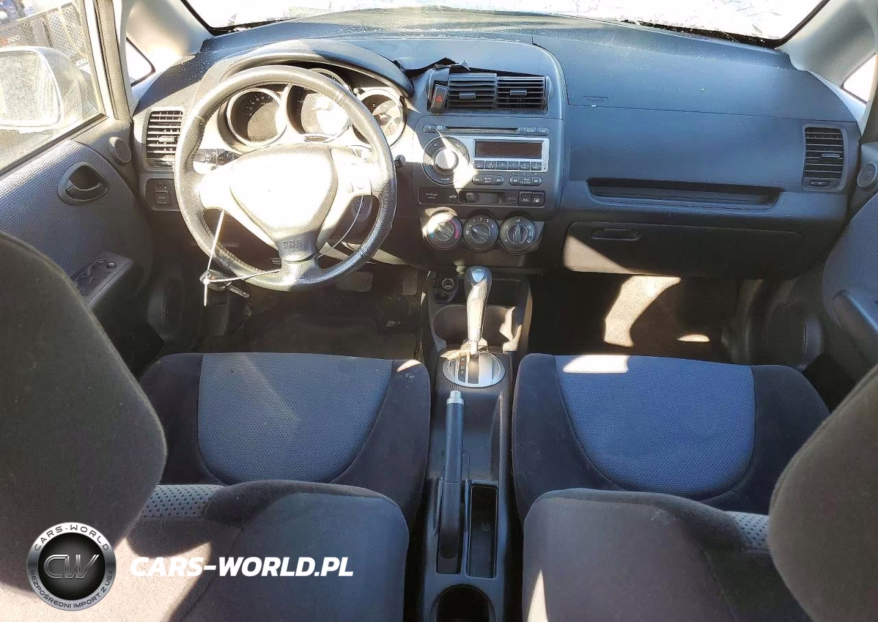 2008 Honda Fit Sport VIN:JHMGD386X8S034605 - 8