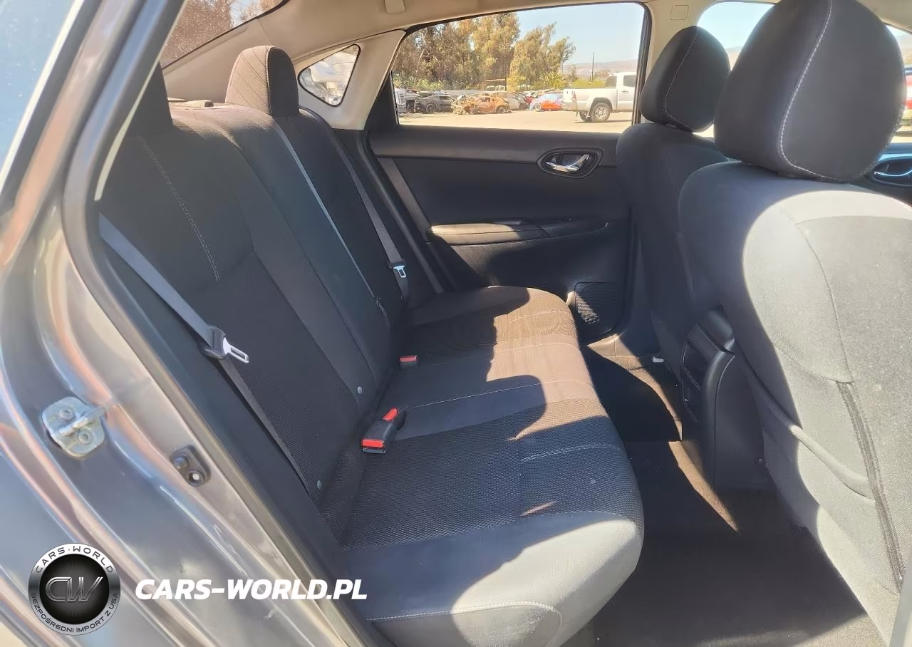 2017 Nissan Sentra S VIN:3N1AB7AP4HY225402 - 10