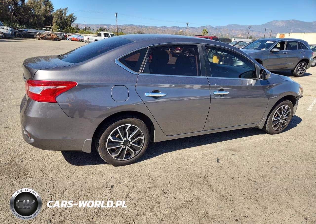 2017 Nissan Sentra S VIN:3N1AB7AP4HY225402 - 3