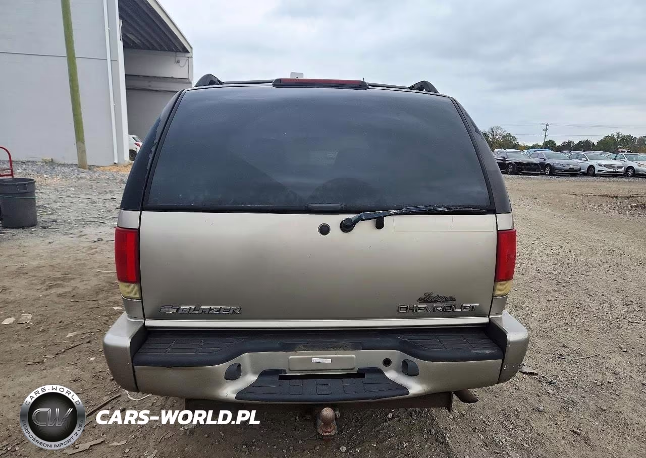 2003 Chevrolet Blazer VIN:1GNDT13X43K140284 - 6