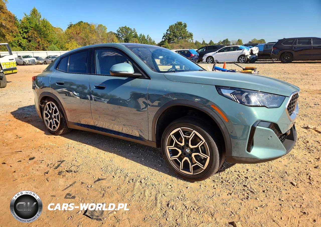 2025 BMW X2 xDrive28I VIN:WBX63GM02S5072718 - 4