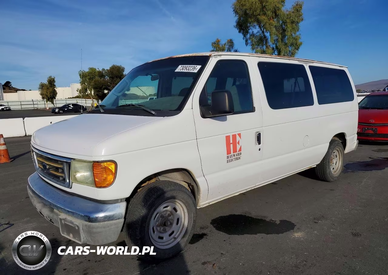 2004 Ford Econoline E150 Wagon – zdjęcie 1 z 13