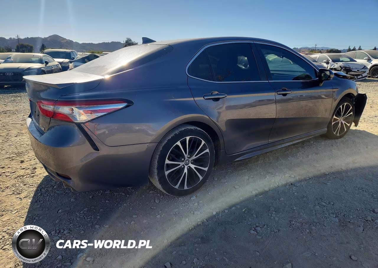 2019 Toyota Camry Se VIN:4T1B11HK9KU282048 - 3