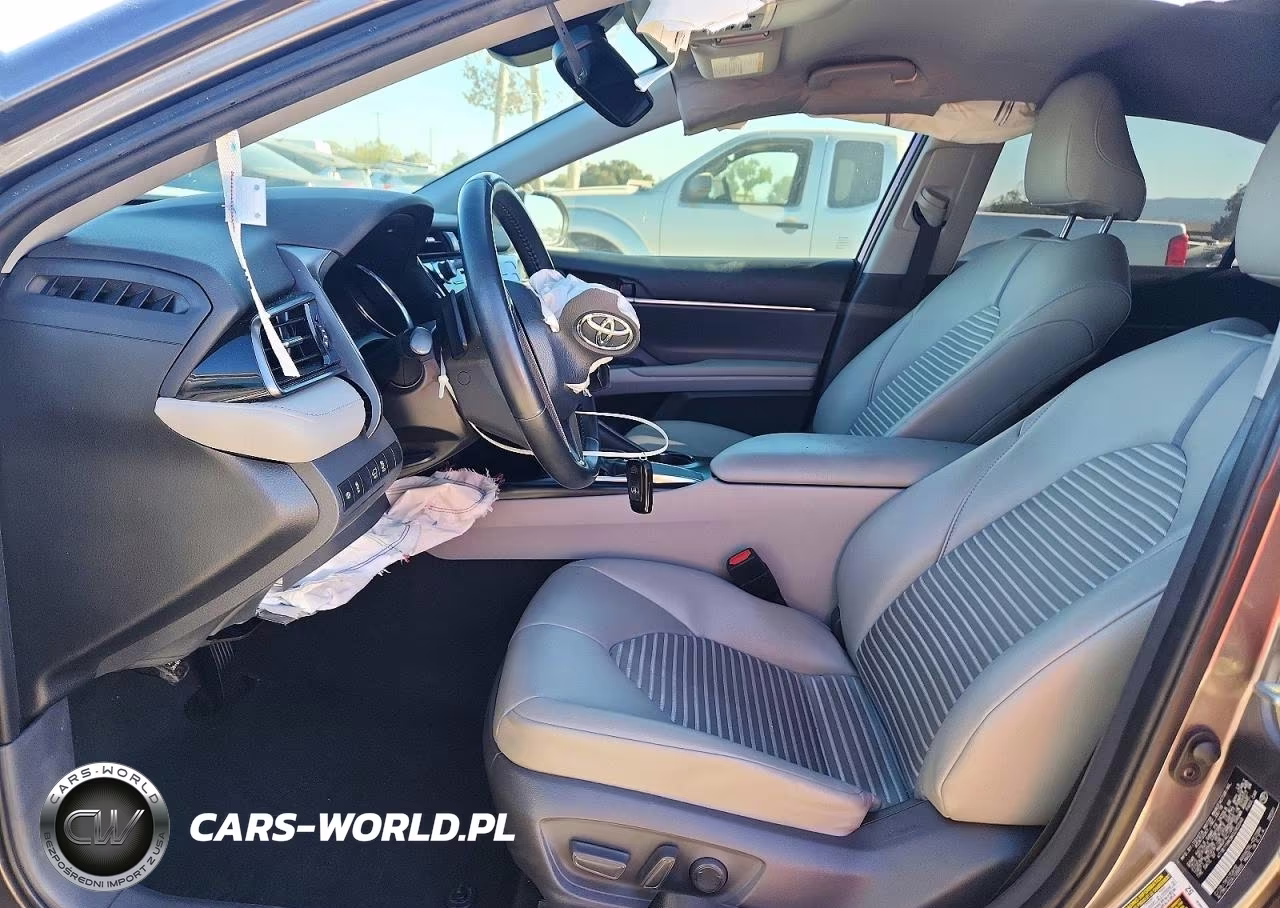 2019 Toyota Camry Se VIN:4T1B11HK9KU282048 - 7