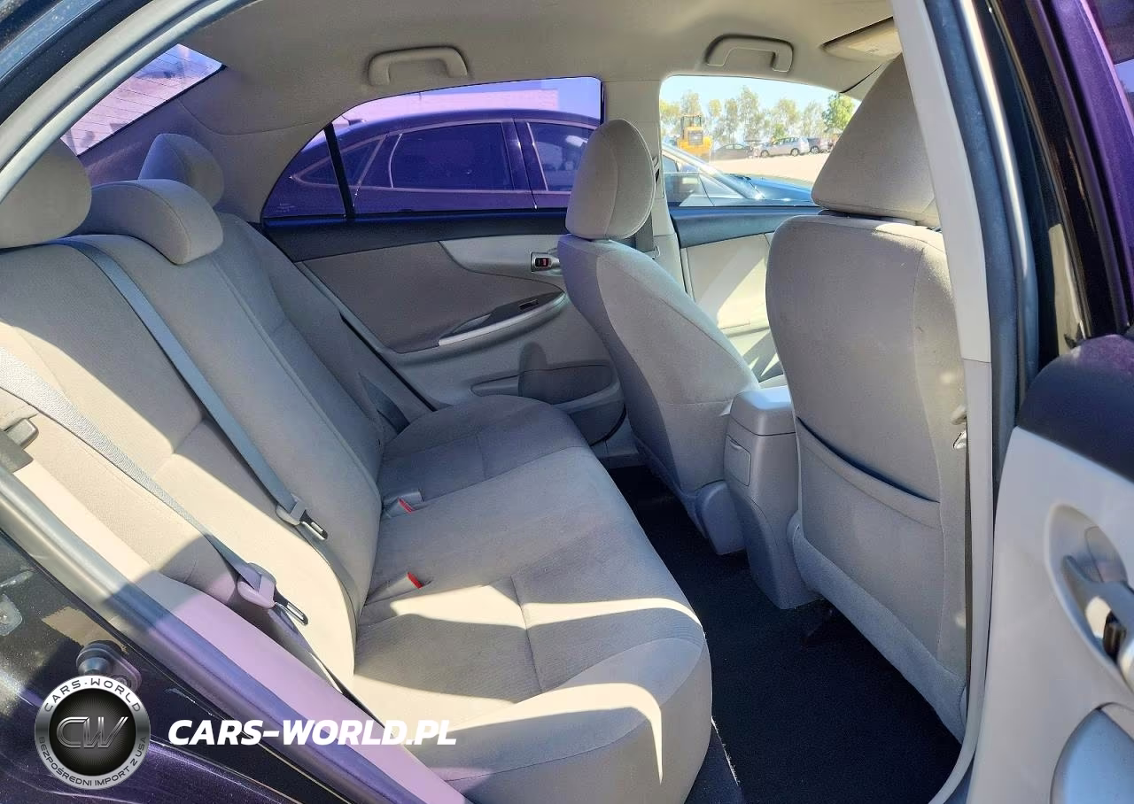 2012 Toyota Corolla Le VIN:5YFBU4EE0CP061996 - 10