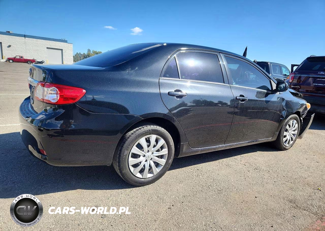 2012 Toyota Corolla Le VIN:5YFBU4EE0CP061996 - 3