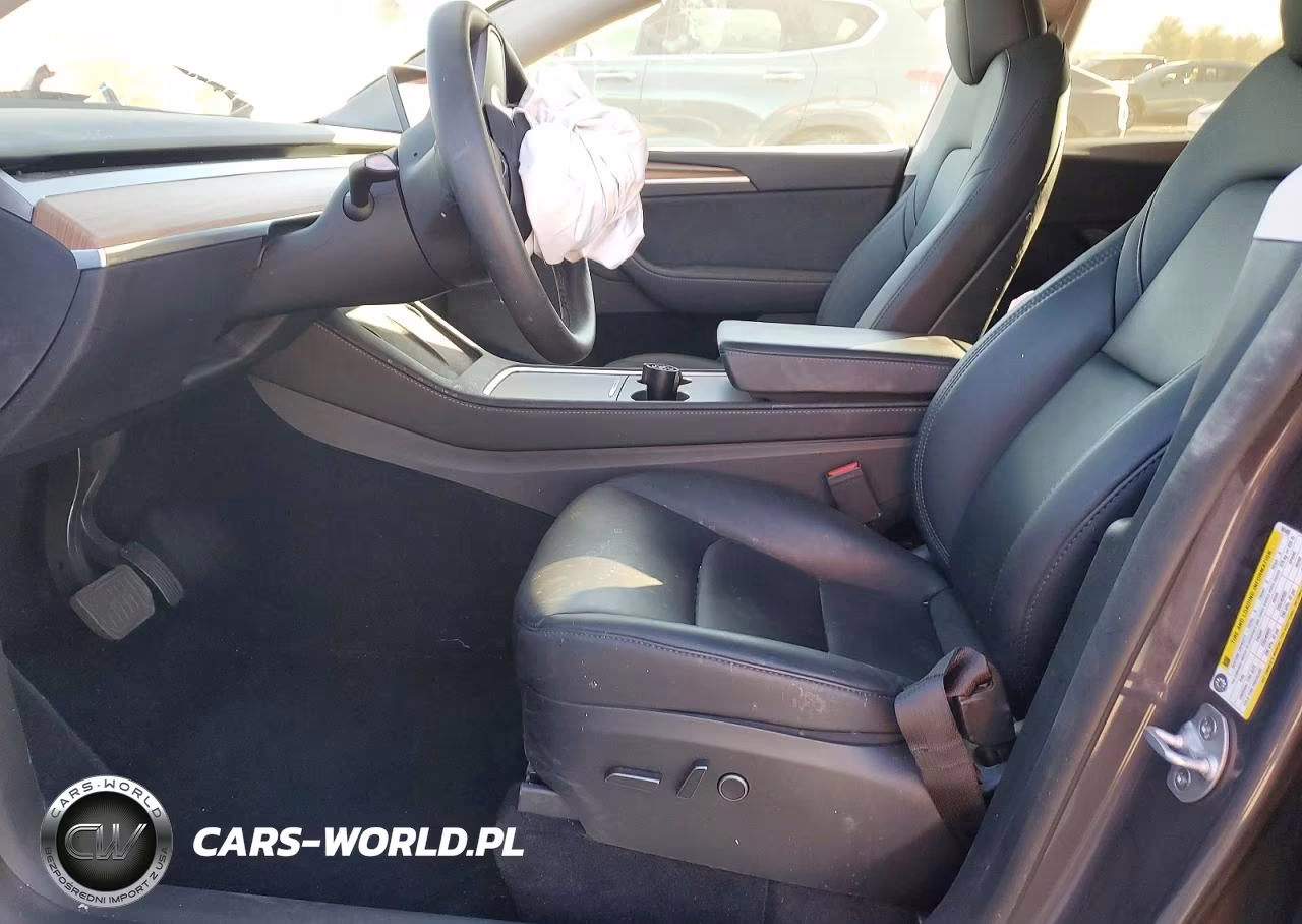 2023 Tesla Model Y VIN:7SAYGDEE1PF905498 - 7