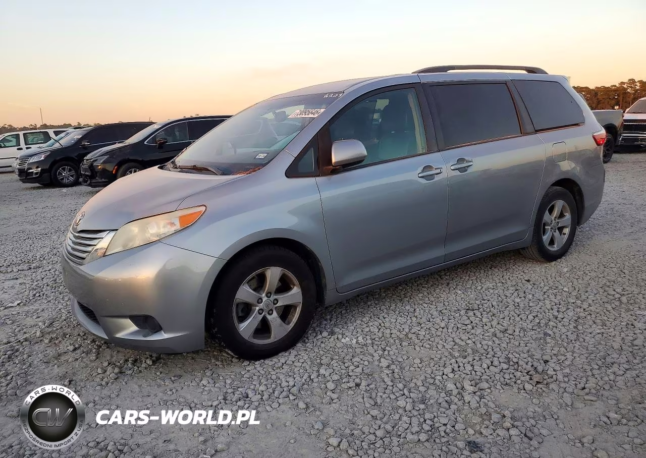 2017 Toyota Sienna Le