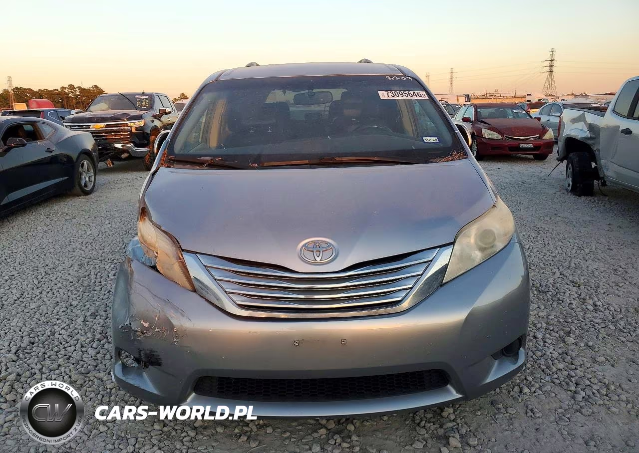 2017 Toyota Sienna Le VIN:5TDKZ3DC2HS808203 - 5