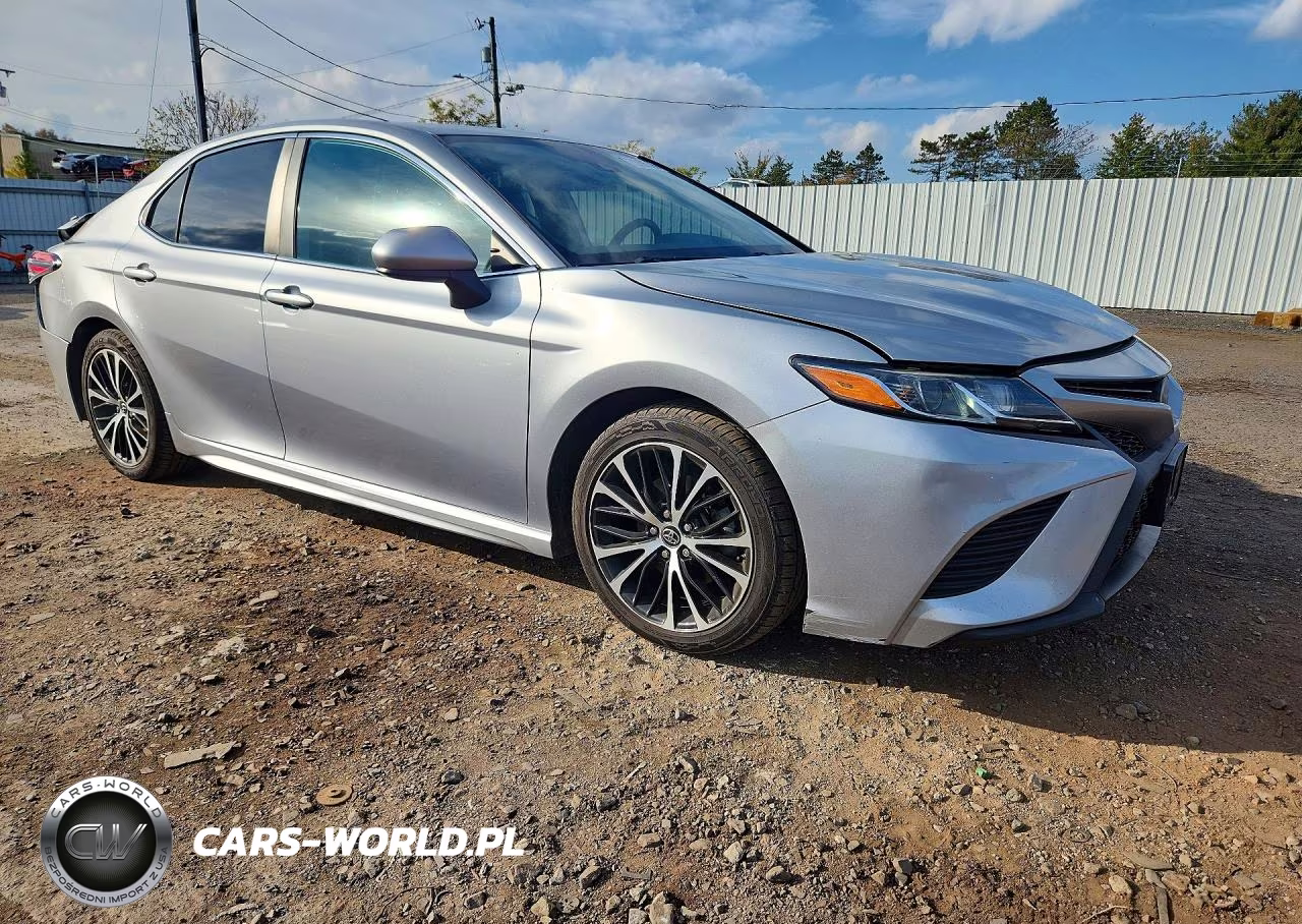 2019 Toyota Camry Se VIN:4T1B11HK6KU189181 - 4