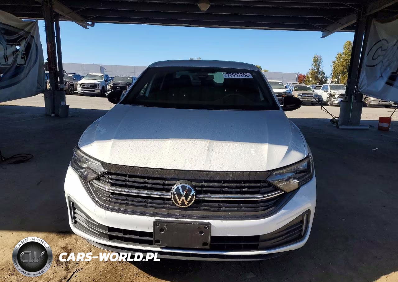 2022 Volkswagen Jetta Sport VIN:3VWBM7BU1NM030762 - 5