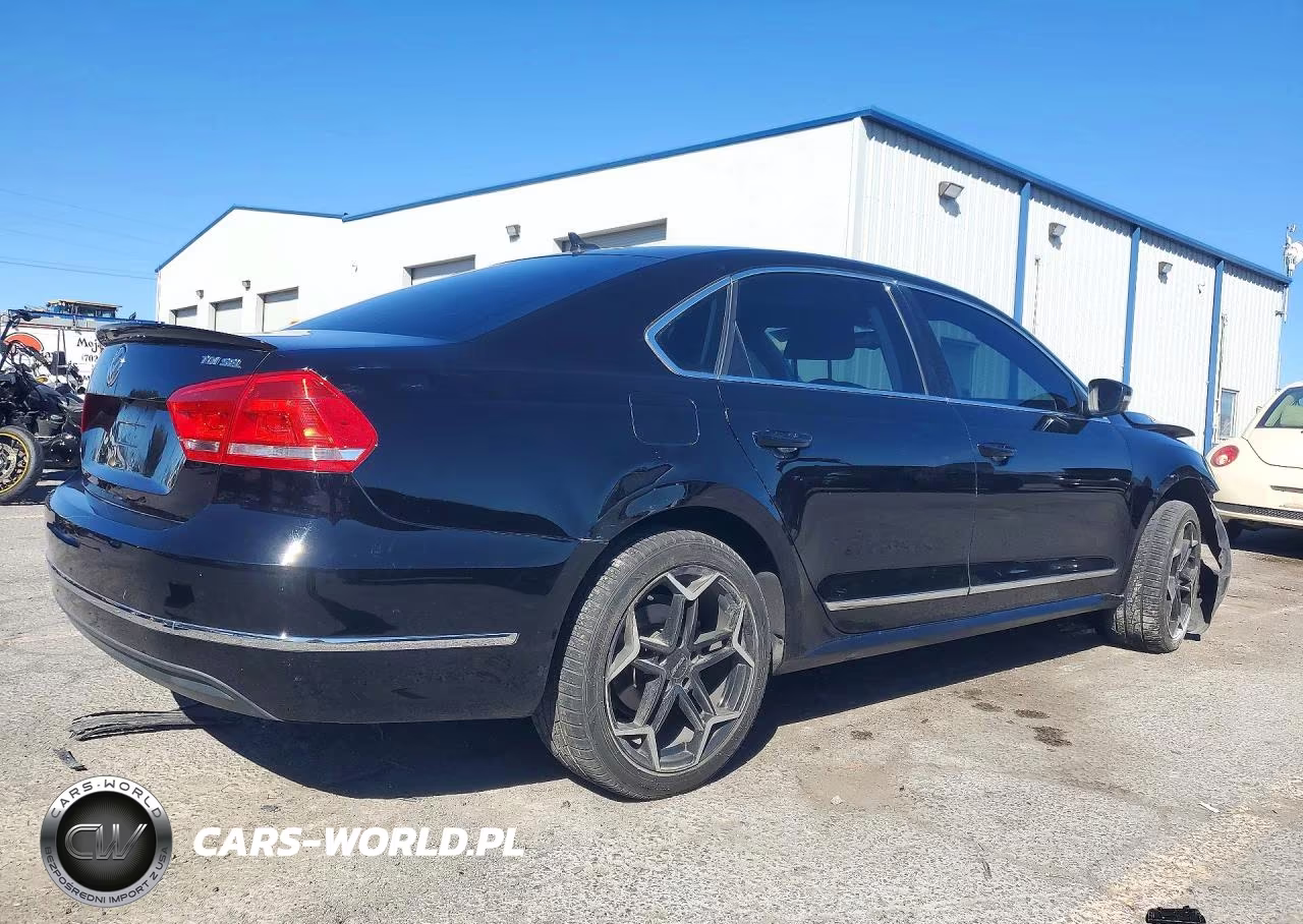 2014 Volkswagen Passat Sel VIN:1VWCN7A33EC065220 - 3