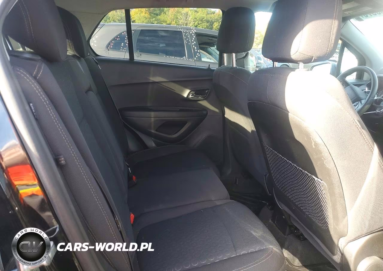 2019 Chevrolet Trax Ls VIN:3GNCJNSB6KL394008 - 10