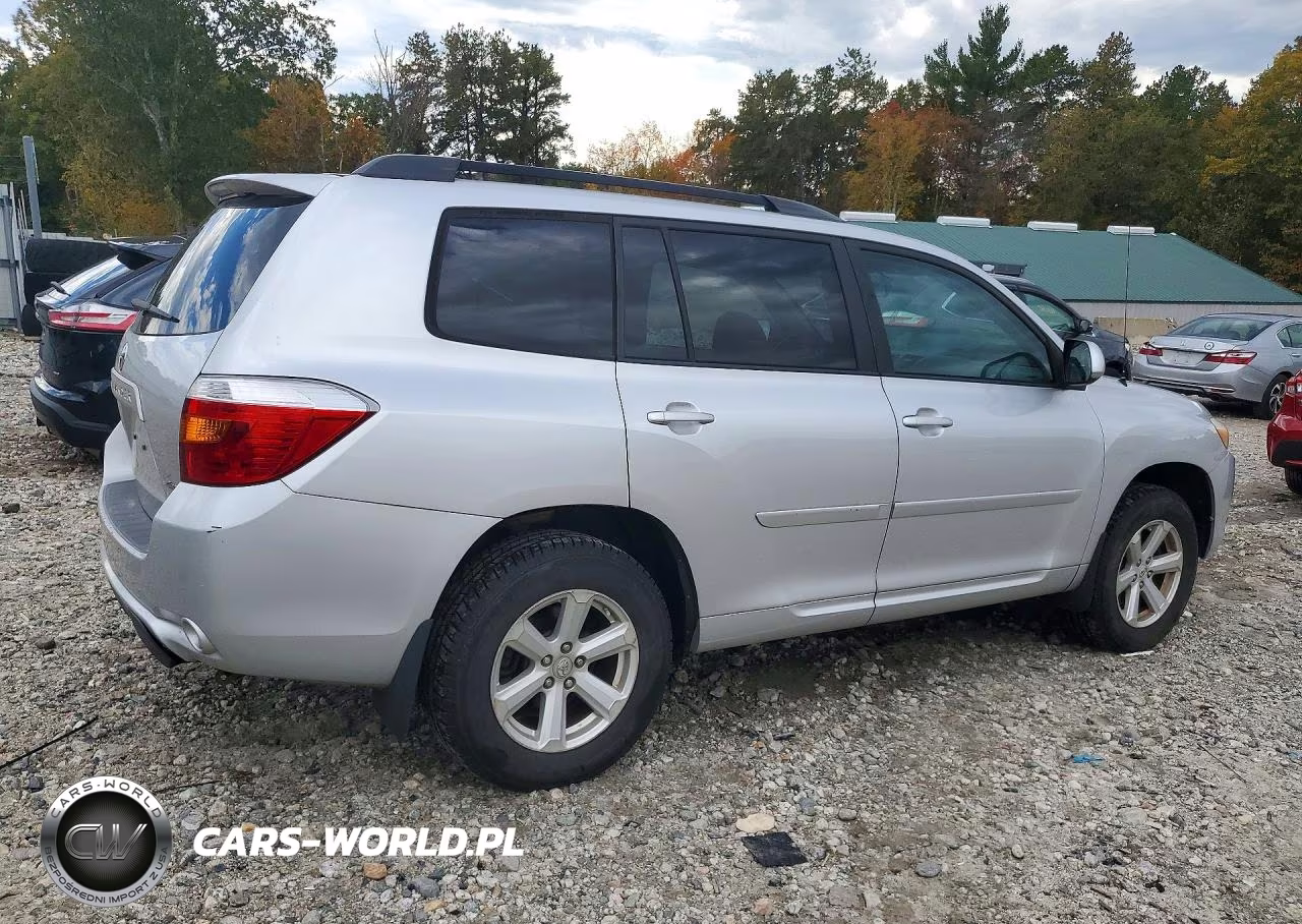 2010 Toyota Highlander Base VIN:5TDBK3EH4AS016493 - 3