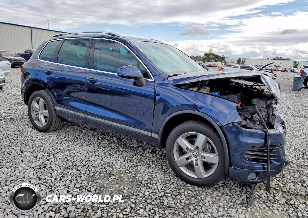 2011 Volkswagen Touareg V6 VIN:WVGFF9BP6BD000616 - 4