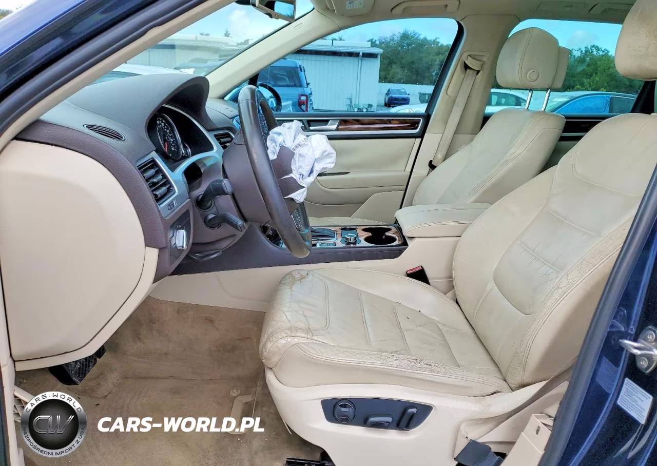 2011 Volkswagen Touareg V6 VIN:WVGFF9BP6BD000616 - 7