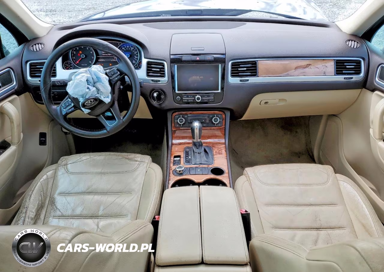 2011 Volkswagen Touareg V6 VIN:WVGFF9BP6BD000616 - 8