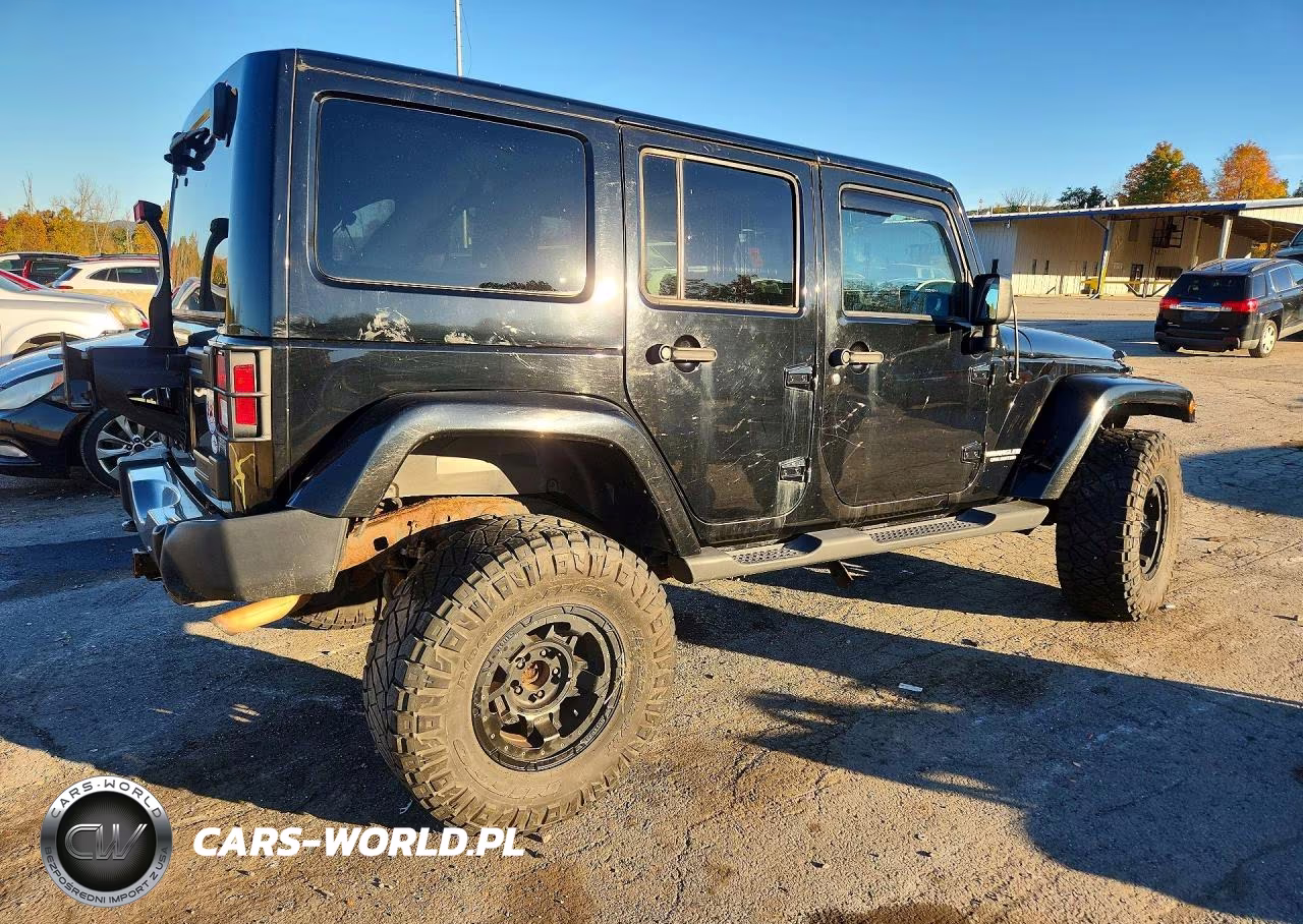 2011 Jeep Wrangler Unlimited Sport VIN:1J4HA3H12BL615417 - 3
