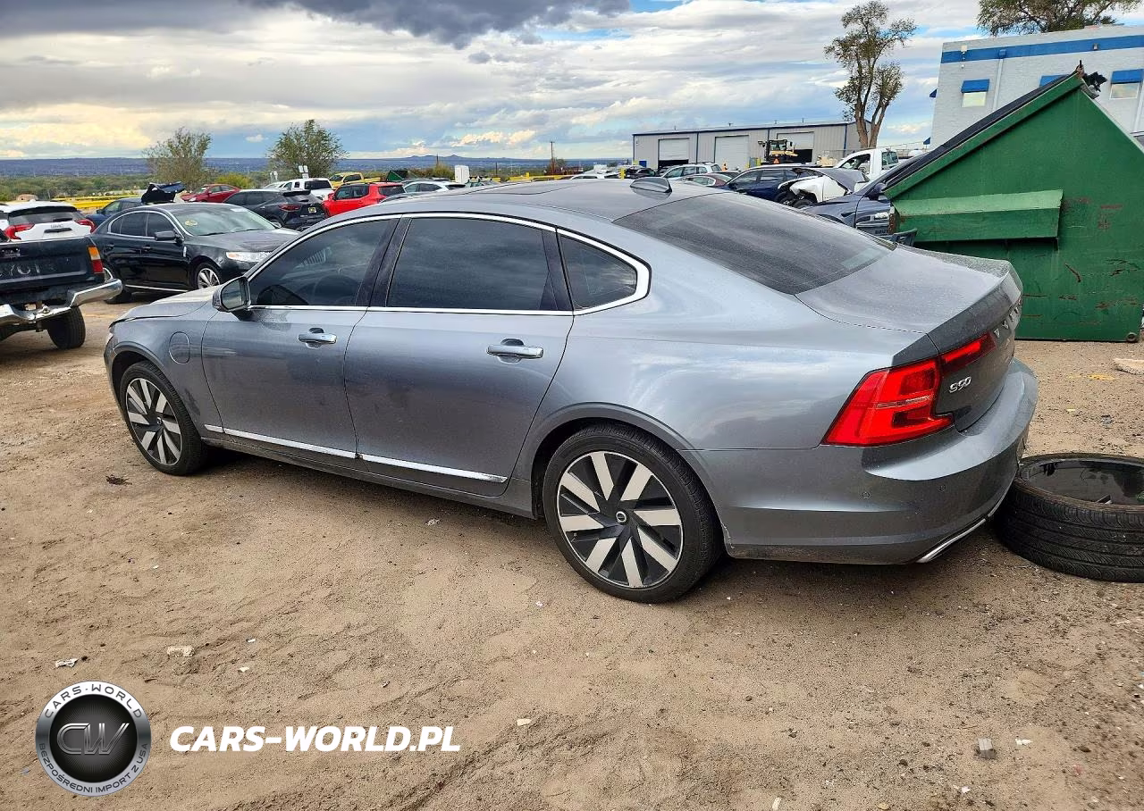 2018 Volvo S90 T8 Inscription VIN:LVYBC0AL1JP026617 - 2