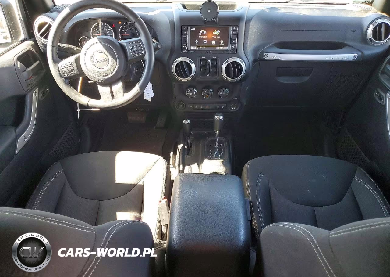 2017 Jeep Wrangler Unlimited Rubicon VIN:1C4BJWFG3HL666504 - 8
