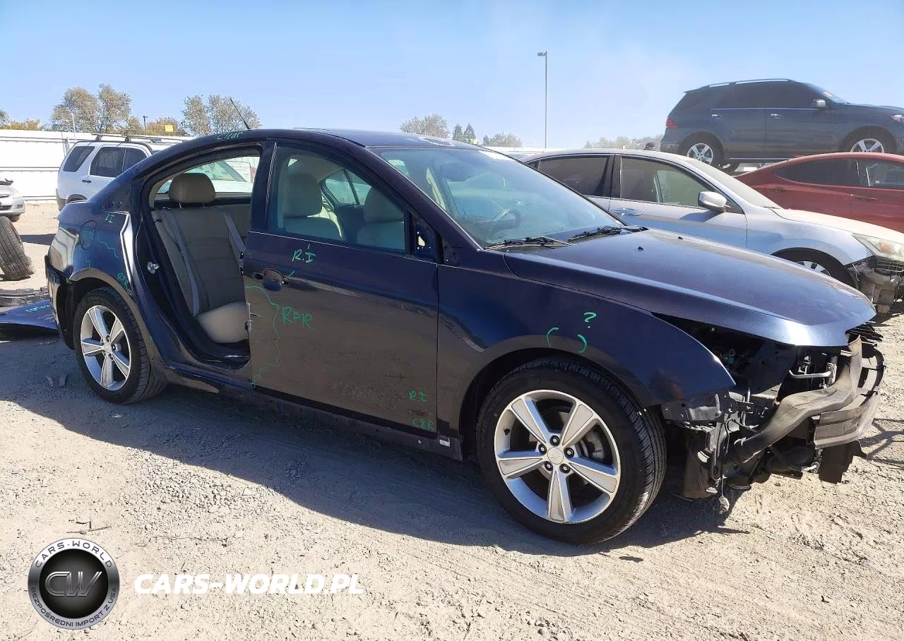 2014 Chevrolet Cruze Lt VIN:1G1PE5SB2E7142126 - 4