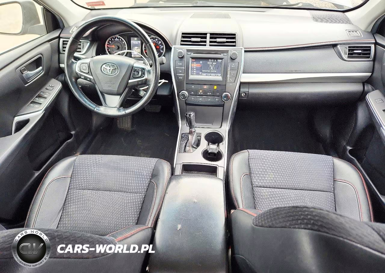2015 Toyota Camry Se VIN:4T1BF1FK8FU005885 - 8