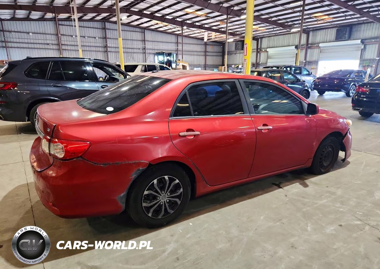 2011 Toyota Corolla Le VIN:2T1BU4EE9BC746223 - 3