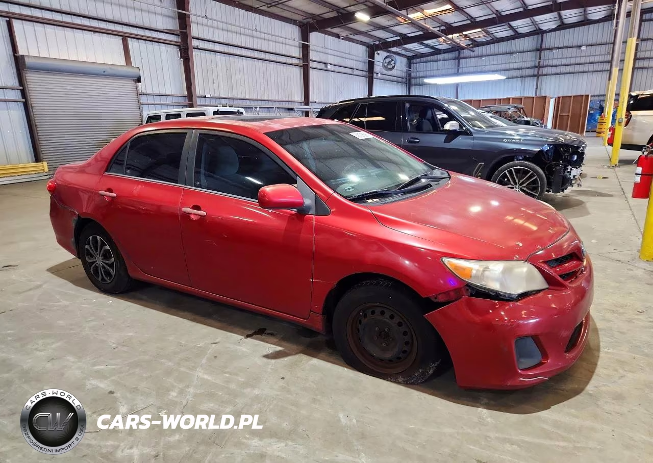 2011 Toyota Corolla Le VIN:2T1BU4EE9BC746223 - 4