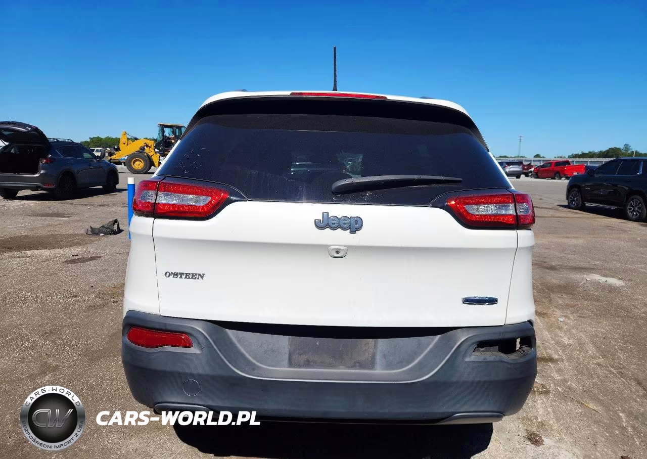 2015 Jeep Cherokee Latitude VIN:1C4PJLCB5FW711497 - 6
