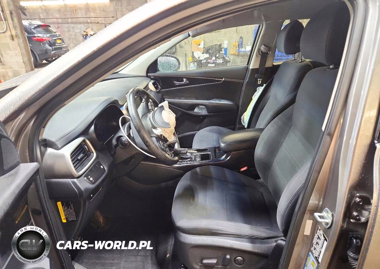 2018 Kia Sorento Lx VIN:5XYPGDA36JG406578 - 7