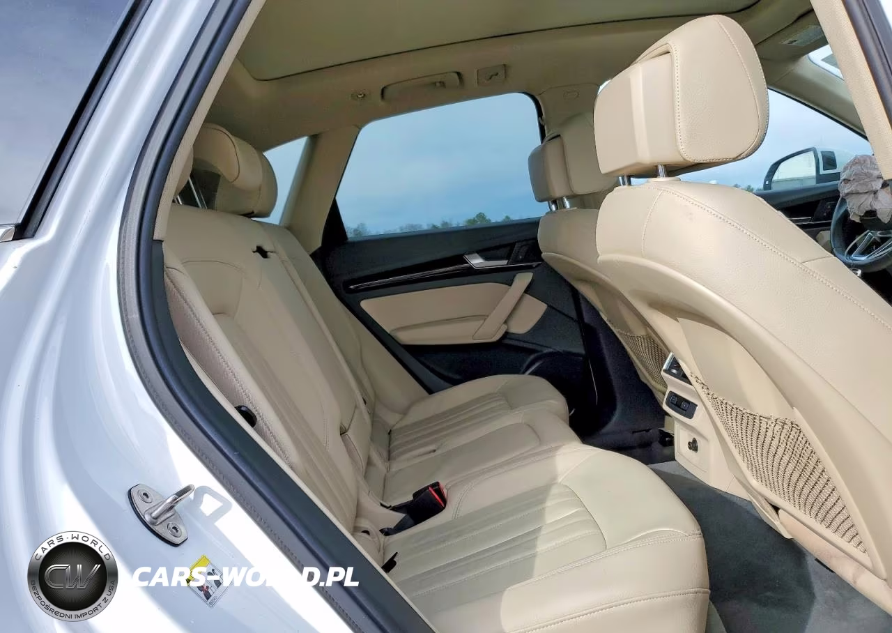 2019 Audi Q5 Premium VIN:WA1ANAFY7K2046838 - 11