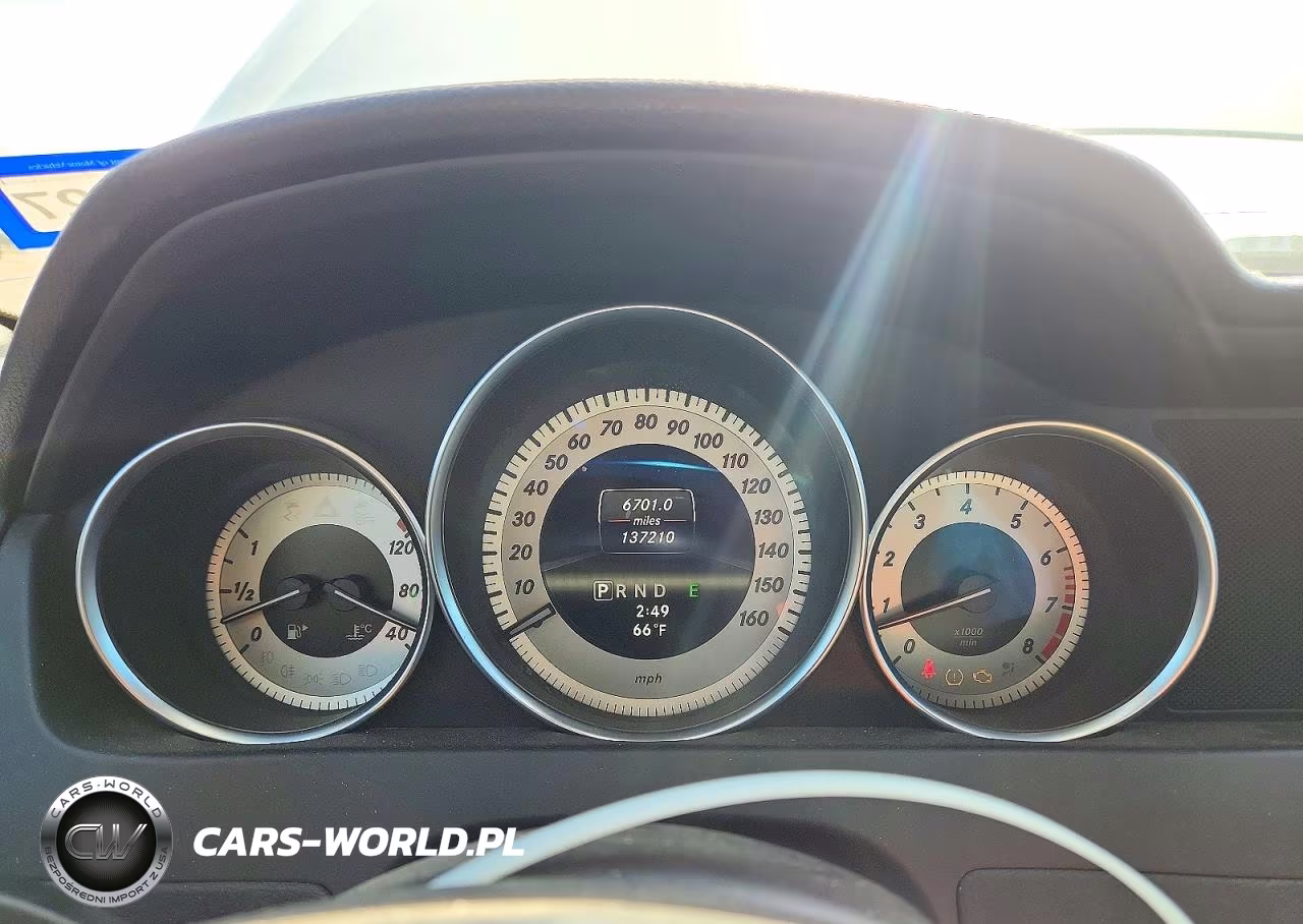 2013 Mercedes-Benz C 300 4Matic VIN:WDDGF8AB2DR281706 - 9