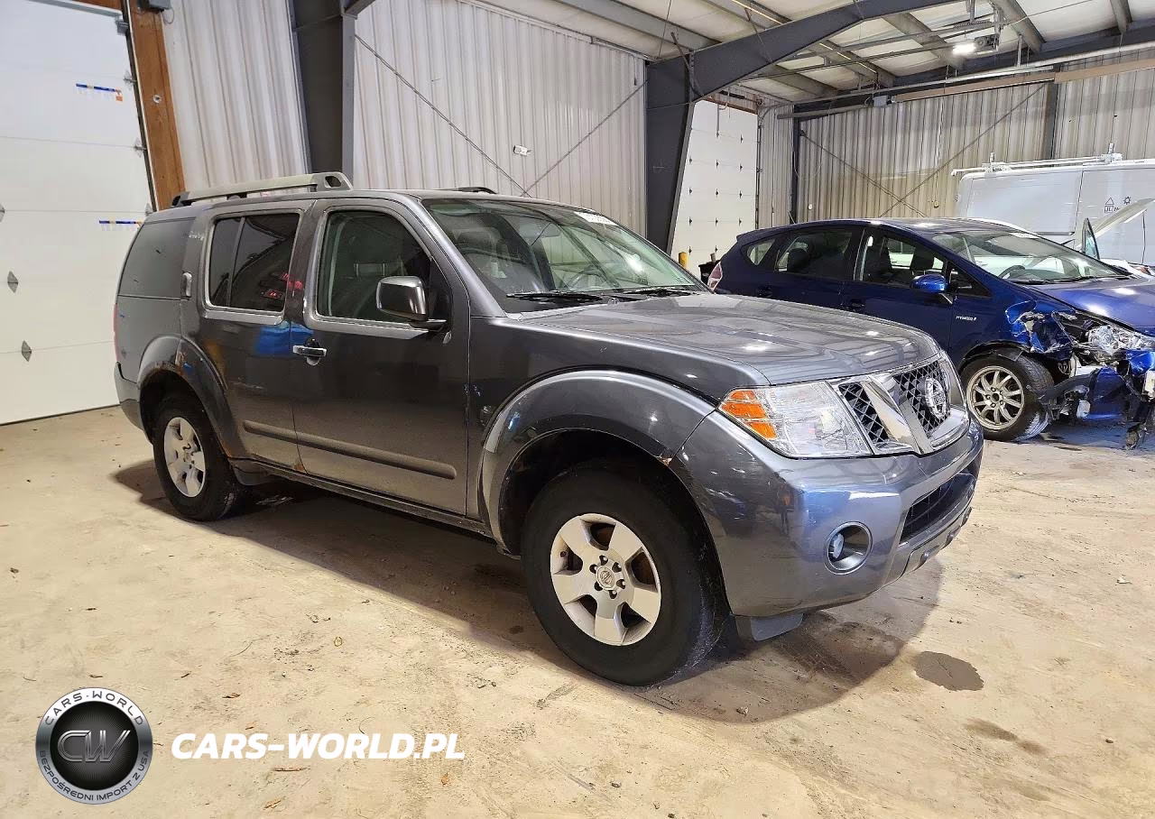 2011 Nissan Pathfinder S VIN:5N1AR1NB9BC618098 - 4