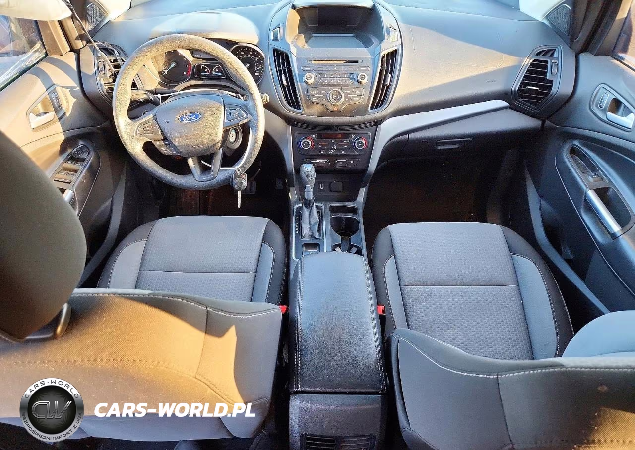 2017 Ford Escape Se VIN:1FMCU9G96HUA24796 - 8
