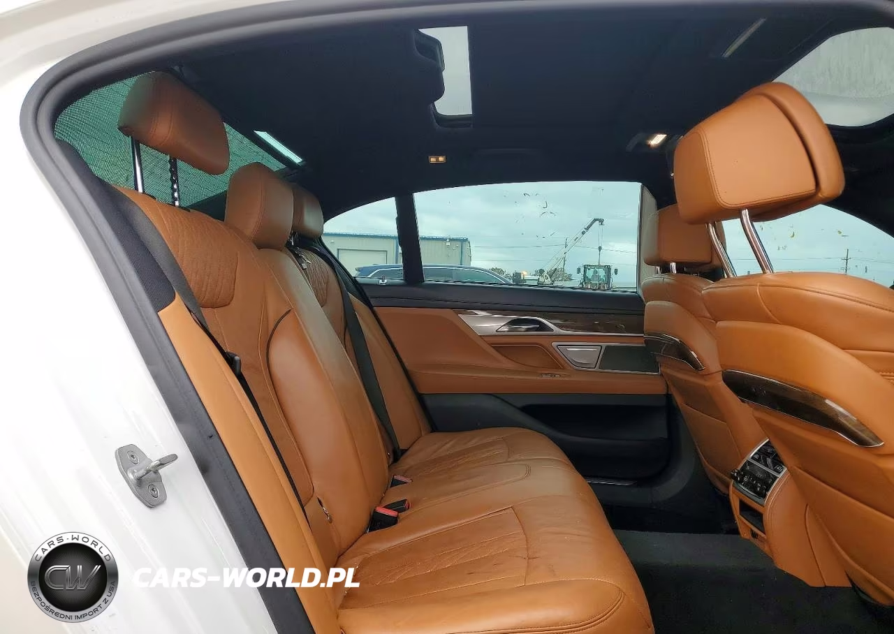 2019 BMW 750 I VIN:WBA7F0C54KGM24504 - 10