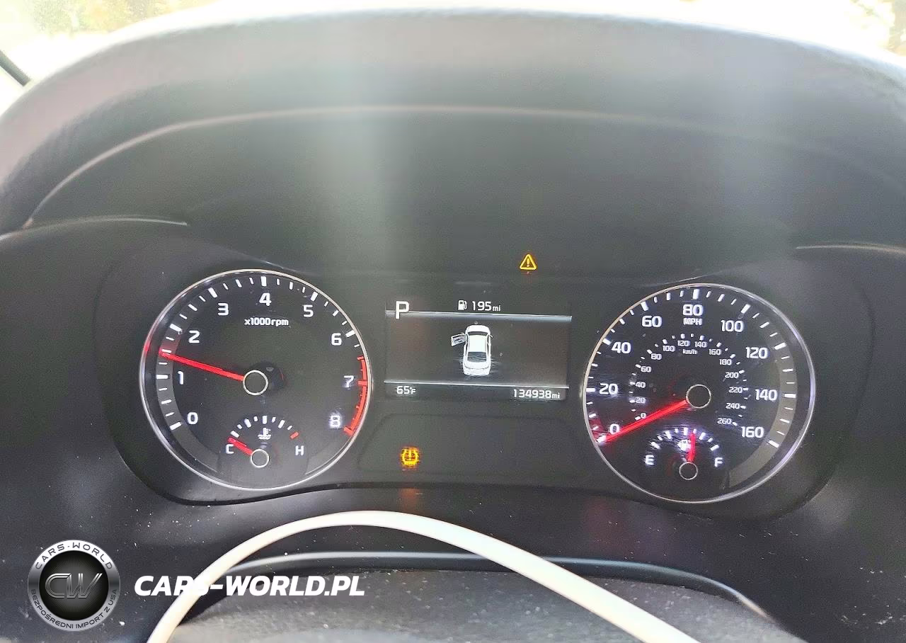 2023 Kia Forte Lxs VIN:3KPF24AD5PE573474 - 9