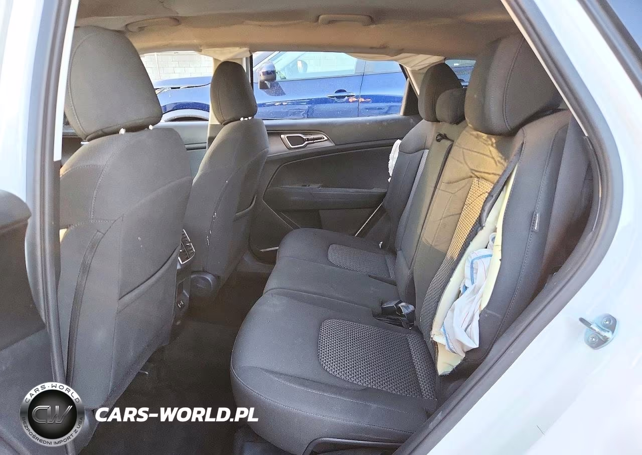 2026 Kia Sportage Lx VIN:KNDPUCDF7T7458830 - 11