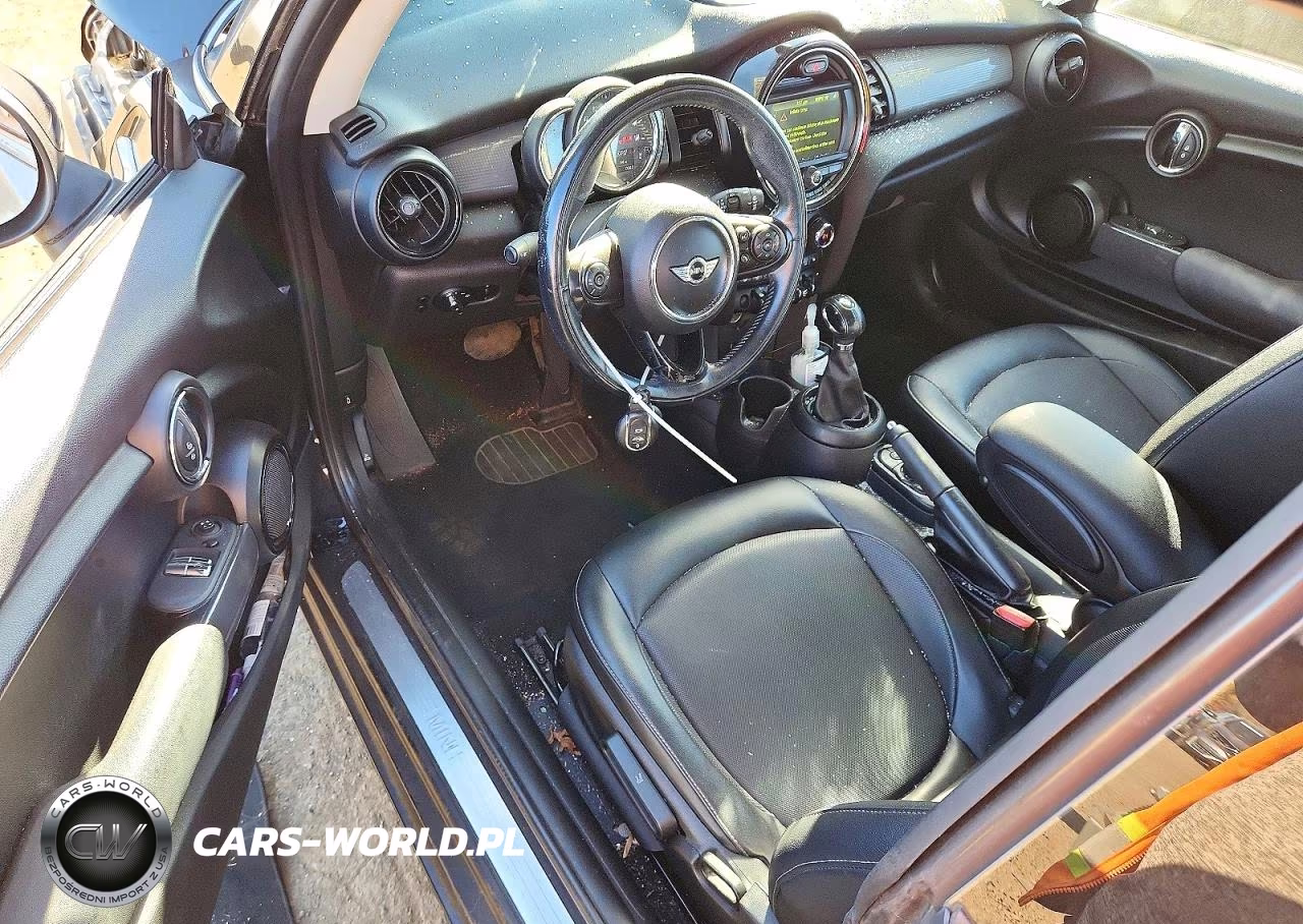 2018 Mini Cooper VIN:WMWXP5C53J2G62305 - 8