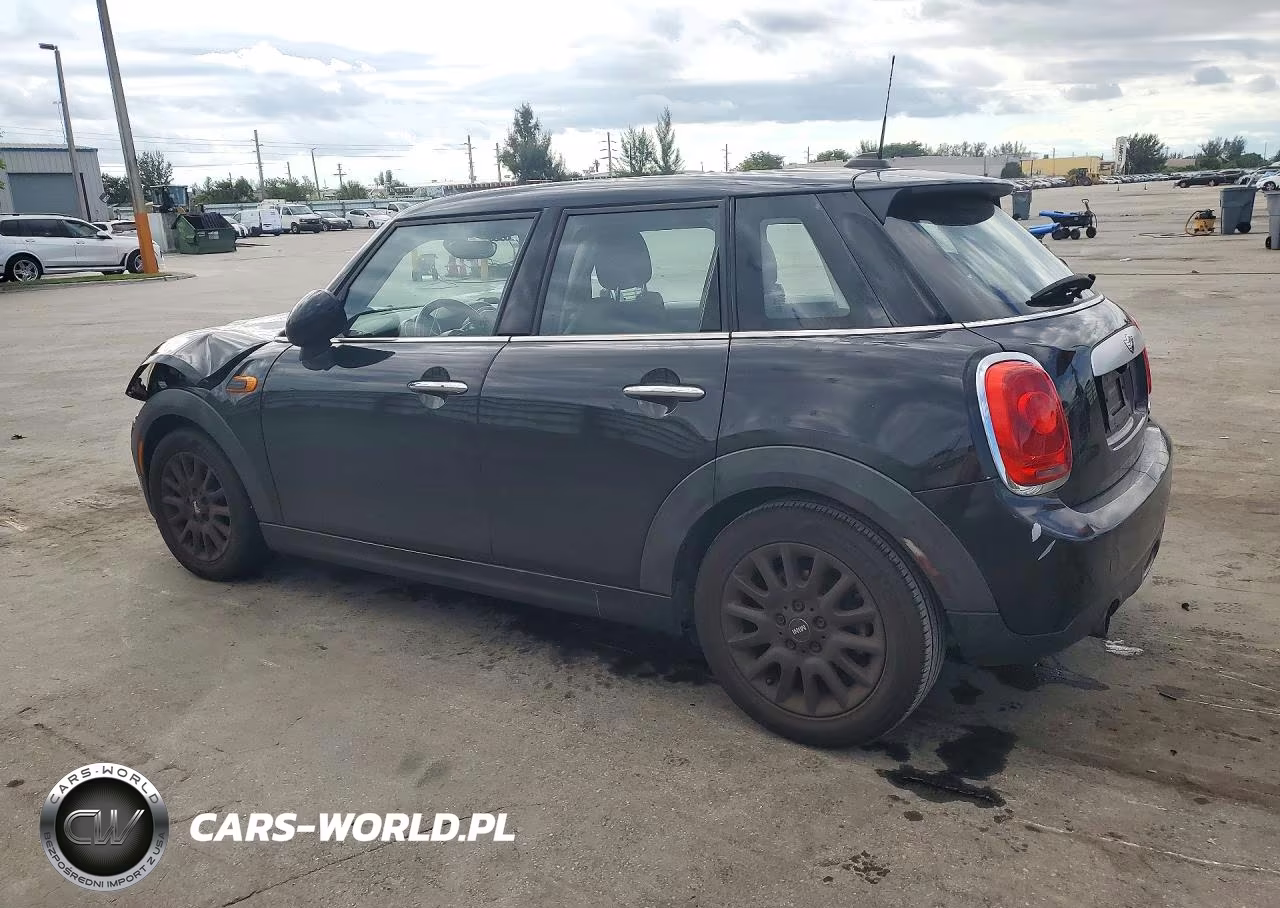 2015 Mini Cooper VIN:WMWXS5C52FT828004 - 2