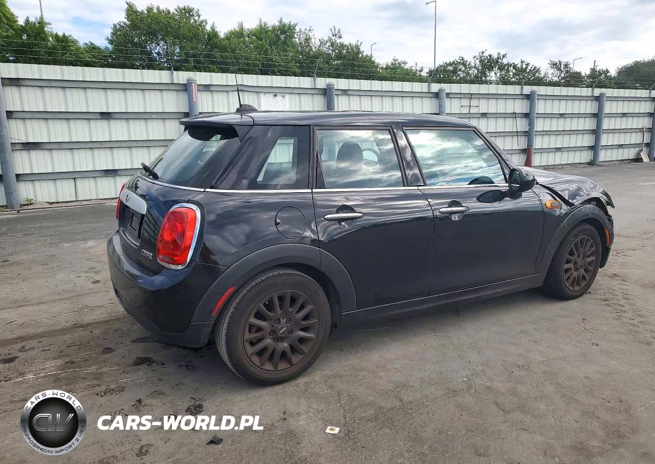 2015 Mini Cooper VIN:WMWXS5C52FT828004 - 3