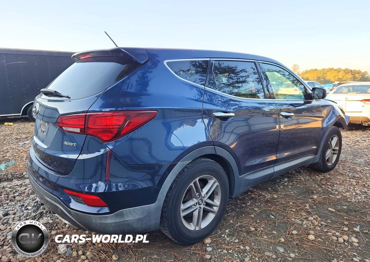 2018 Hyundai Santa Fe Sport 2.4L VIN:5XYZT3LB8JG572863 - 3
