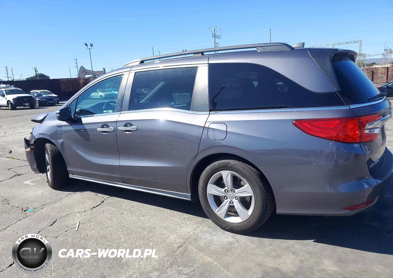 2018 Honda Odyssey Exl VIN:5FNRL6H79JB110955 - 2