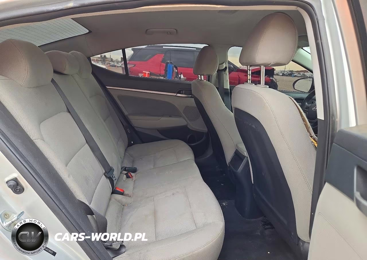 2018 Hyundai Elantra Sel VIN:5NPD84LF1JH296815 - 10