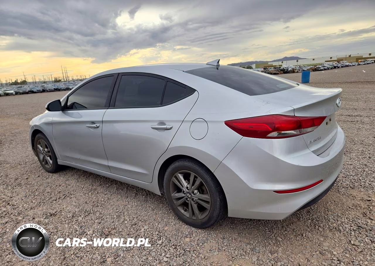 2018 Hyundai Elantra Sel VIN:5NPD84LF1JH296815 - 2