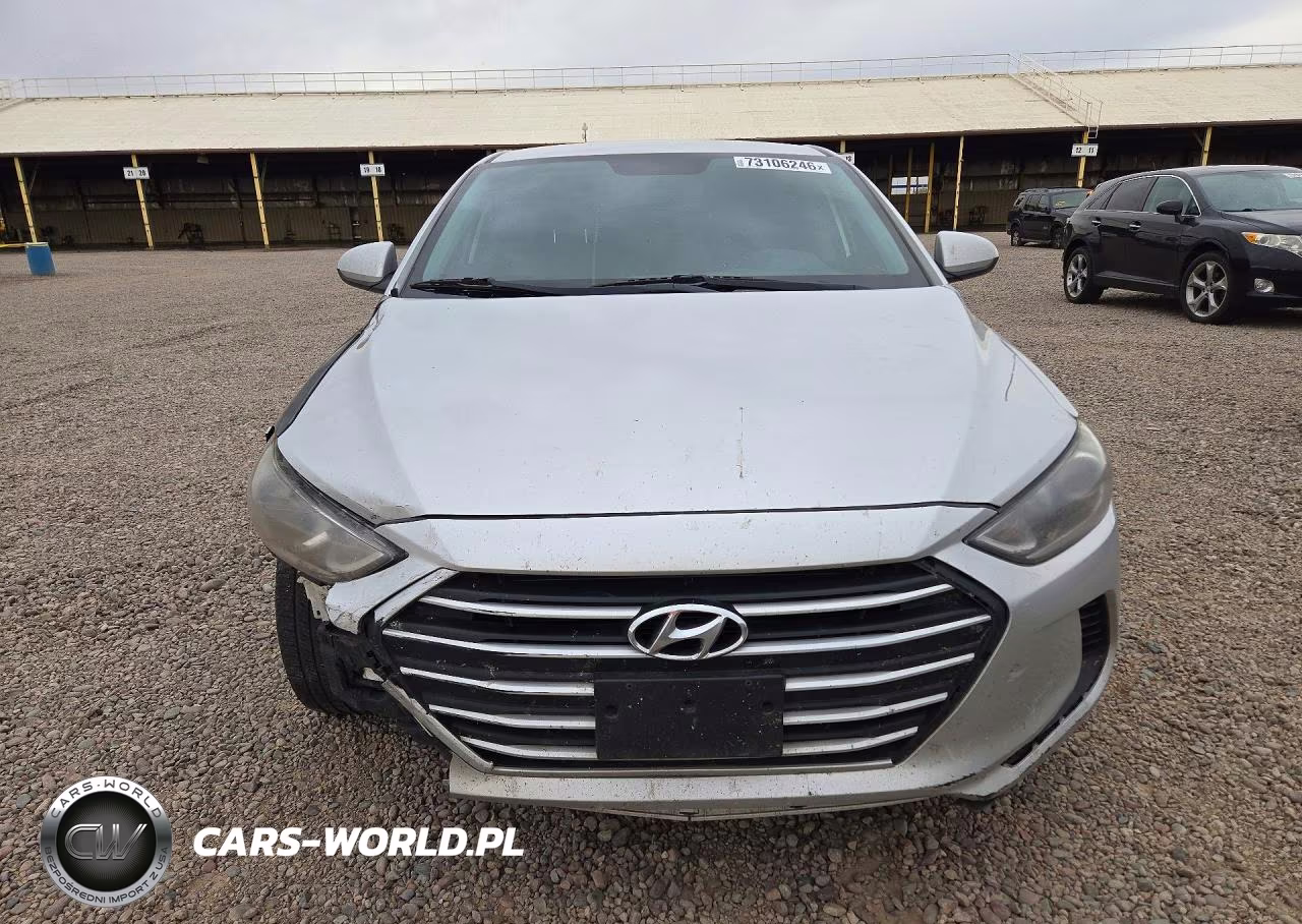 2018 Hyundai Elantra Sel VIN:5NPD84LF1JH296815 - 5