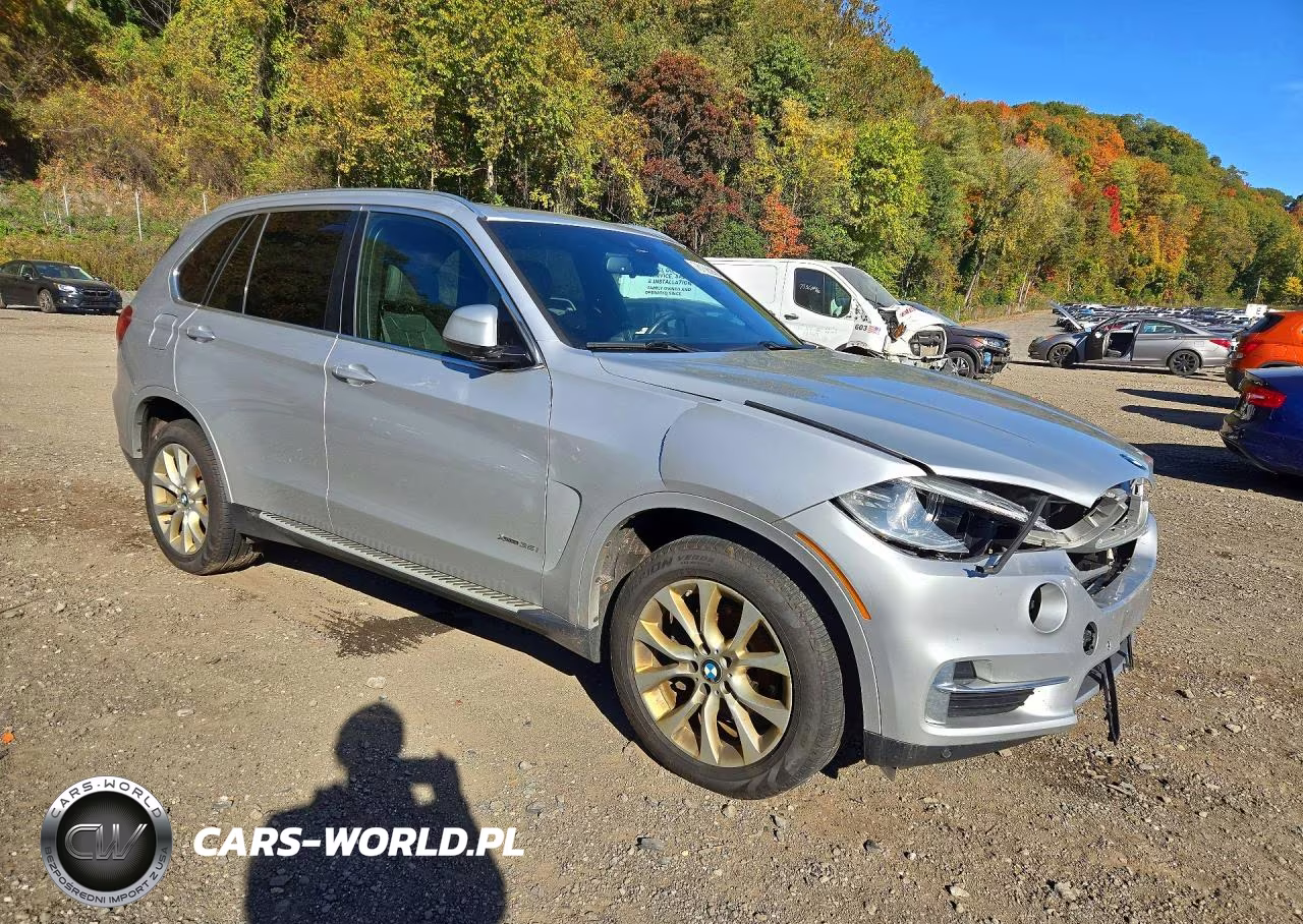 2018 BMW X5 xDrive35I VIN:5UXKR0C55J0Y05983 - 4