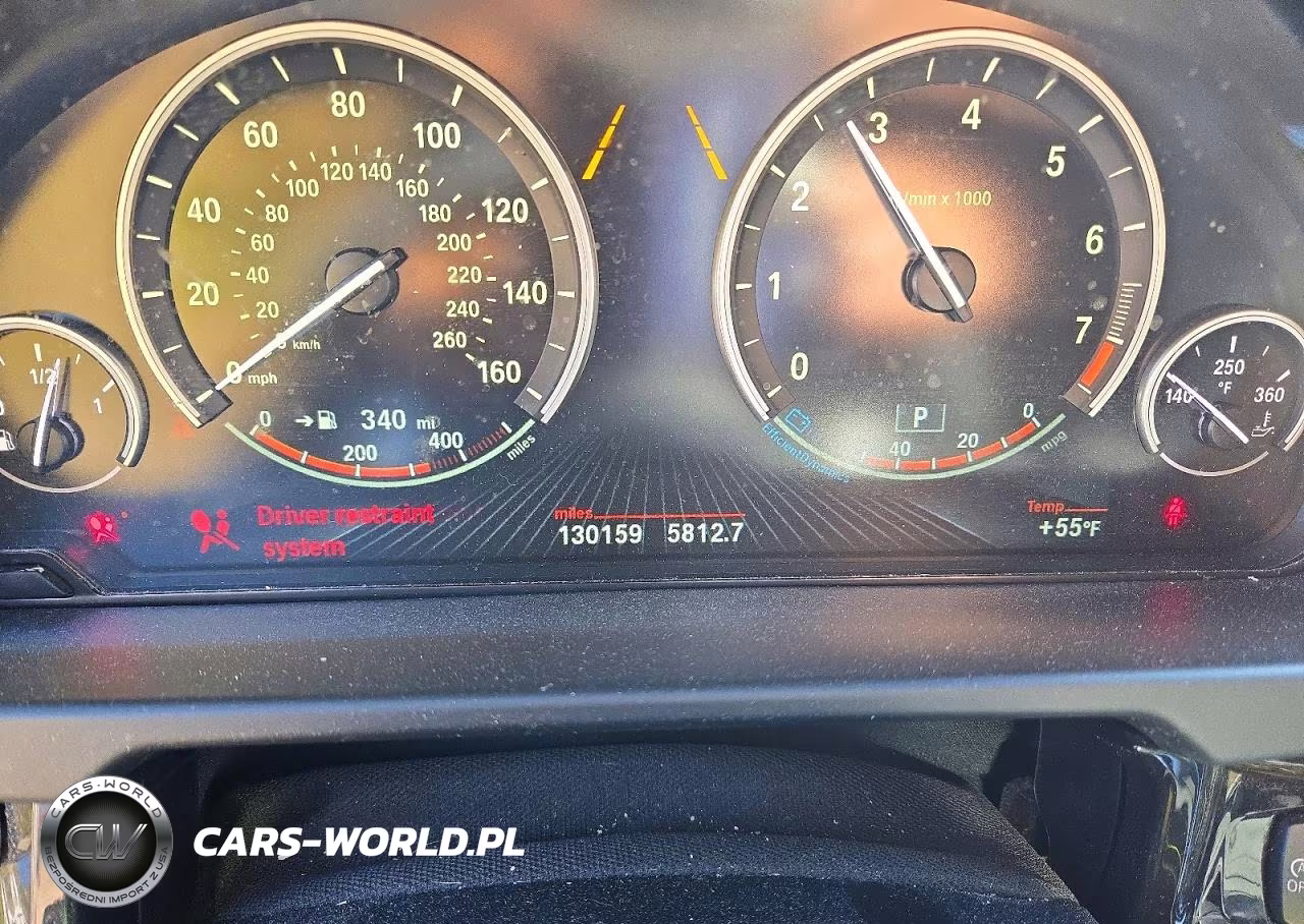 2018 BMW X5 xDrive35I VIN:5UXKR0C55J0Y05983 - 9