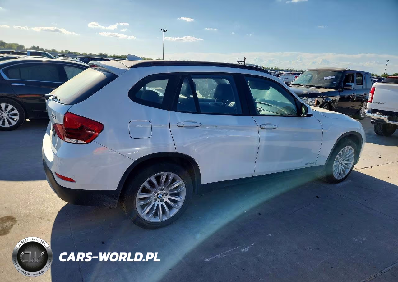 2015 BMW X1 Sdrive28I VIN:WBAVM1C57FVW58009 - 3